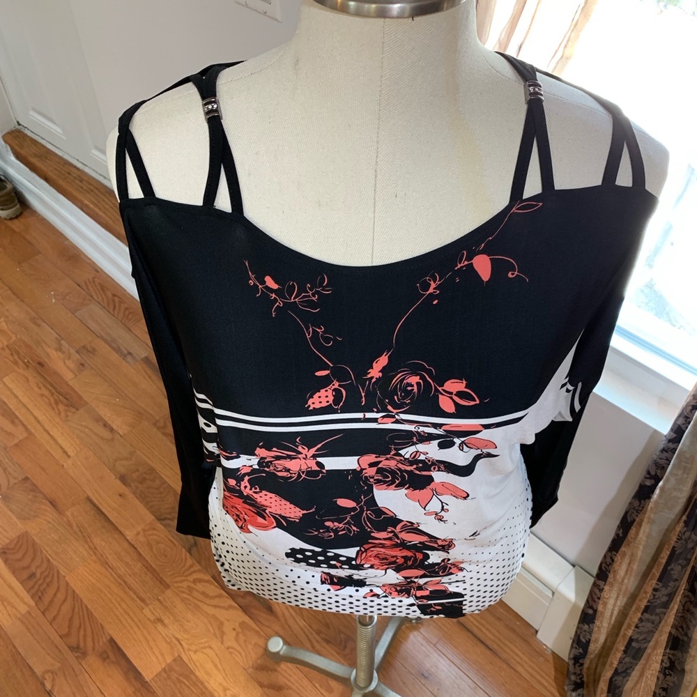 Women’s top strappy shoulders and arms plus size